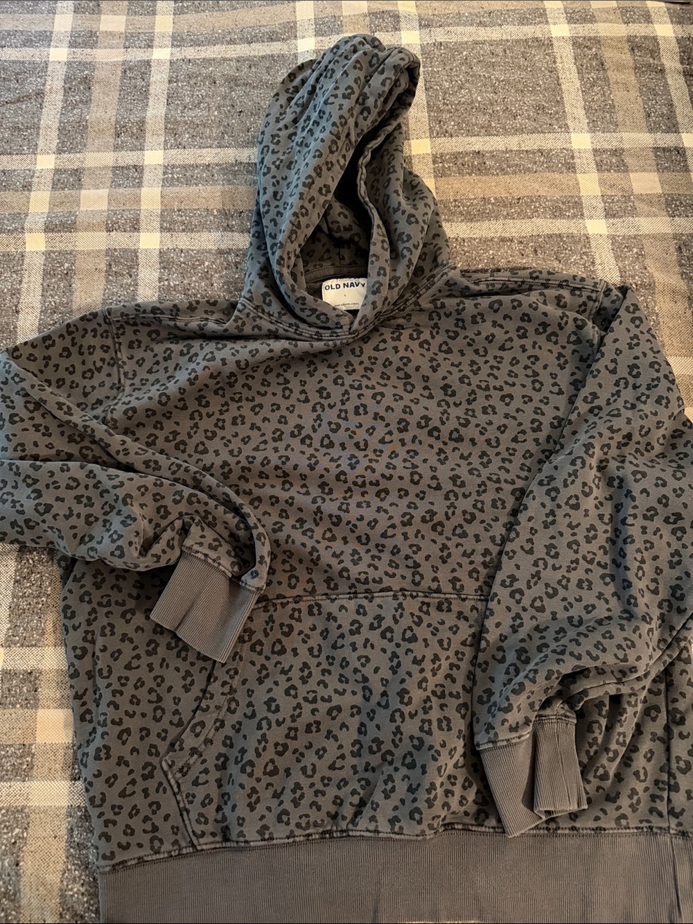 Old NavyGray Leopard Print Hoodie